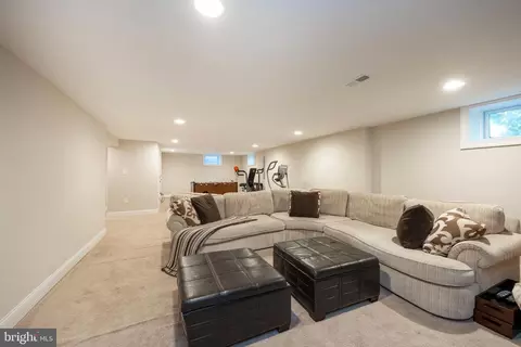 209 Deepdale Rd, Wayne, PA 19087 photo 47