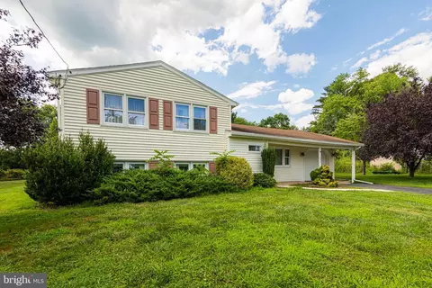 1094 Hares Hill Rd, Phoenixville, PA 19460