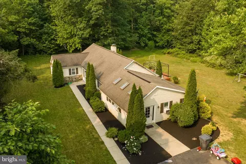 1366 Airport Rd, Coatesville, PA 19320
