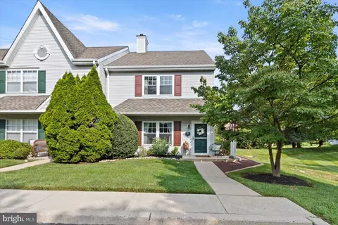 11 Wendy Way, Phoenixville, PA 19460