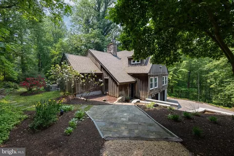 457 Dean Dr, Kennett Square, PA 19348