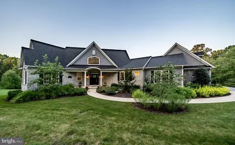 2212 Bodine Rd, Malvern, PA 19355