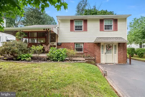 518 W Anderson Ave, Phoenixville, PA 19460