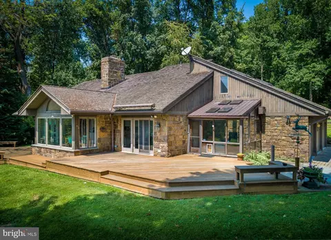 936 Lincoln Rd, Phoenixville, PA 19460