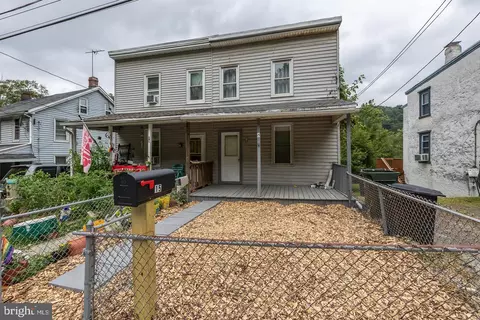 15 S Brandywine Ave, Coatesville, PA 19320