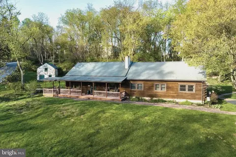 750 N Reeds Rd, Downingtown, PA 19335