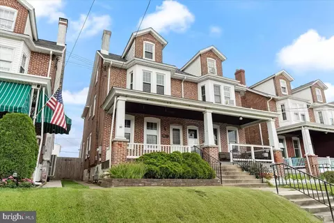 247 5th Ave, Phoenixville, PA 19460