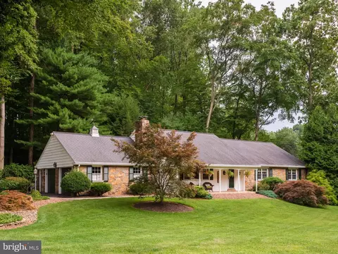 1466 Glenbrook Ln, West Chester, PA 19380