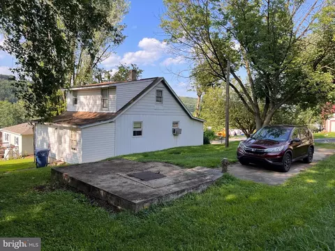 116 Oak Ave, Coatesville, PA 19320
