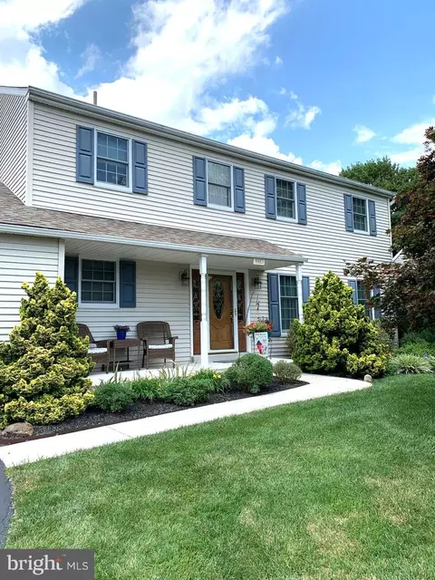803 Amelia Dr, West Chester, PA 19382