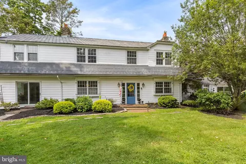 1451 Russell Rd, Paoli, PA 19301