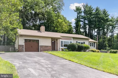 1013 Goodwin Ln, West Chester, PA 19382