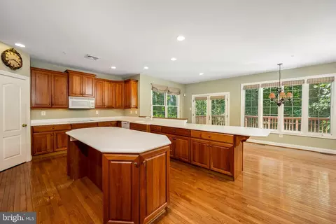 509 Anthonys Dr, Exton, PA 19341 photo 2