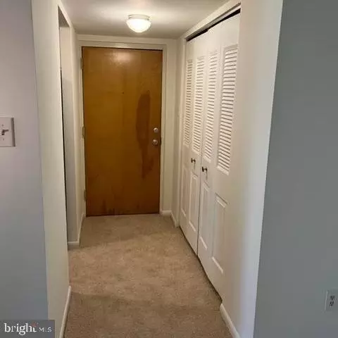 3207 Valley Dr, West Chester, PA 19382