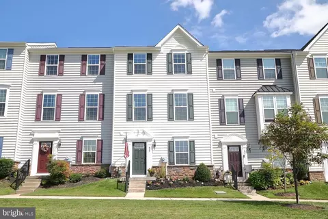 629 Washington Sq, Spring City, PA 19475