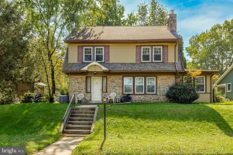 1222 Stirling St, Coatesville, PA 19320