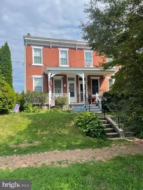 449 W Gay St, West Chester, PA 19380