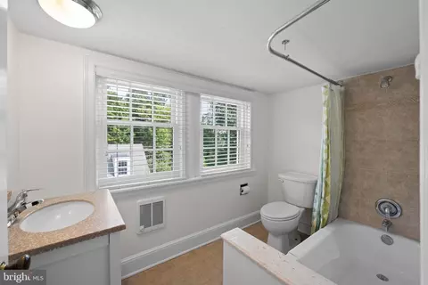 423 Old Eagle School Rd #WITH, Wayne, PA 19087 photo 30