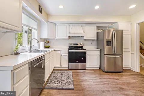 350 Red Coat Ln, Wayne, PA 19087 photo 12