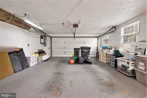 350 Red Coat Ln, Wayne, PA 19087 photo 29
