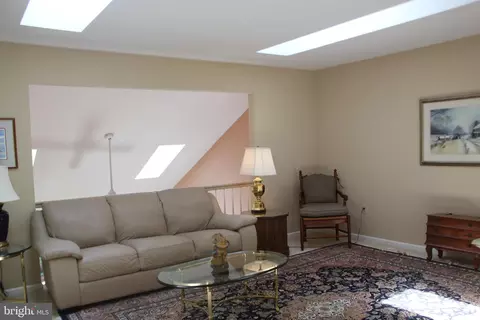 31 Wingstone Ln, Devon, PA 19333 photo 24
