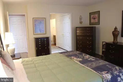 31 Wingstone Ln, Devon, PA 19333 photo 17