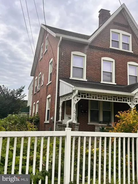 152 Viaduct Ave, Downingtown, PA 19335