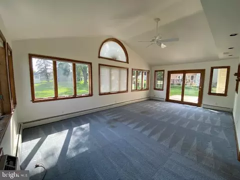 109 Baker Cir, Exton, PA 19341 photo 9