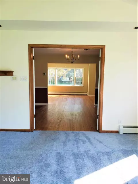 109 Baker Cir, Exton, PA 19341 photo 11
