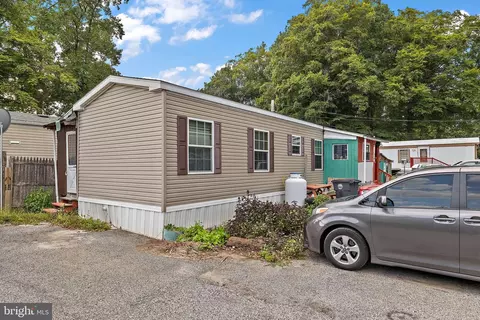1159 W West Chester Pike, West Chester, PA 19382