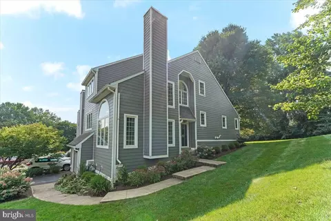 307 S Village Ln, Chadds Ford, PA 19317