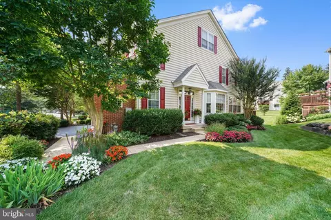 299 Cherry Ln, Kennett Square, PA 19348