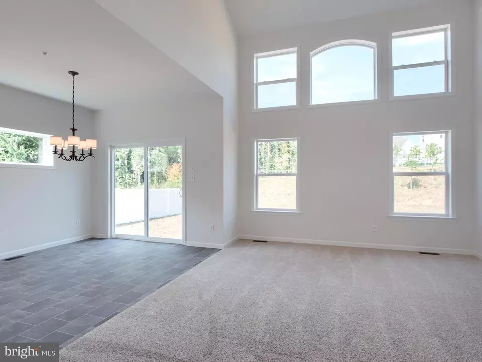 Living - 100 Hearthside Way #SAVANNAH, Oxford, PA 19363 photo 2 of 4