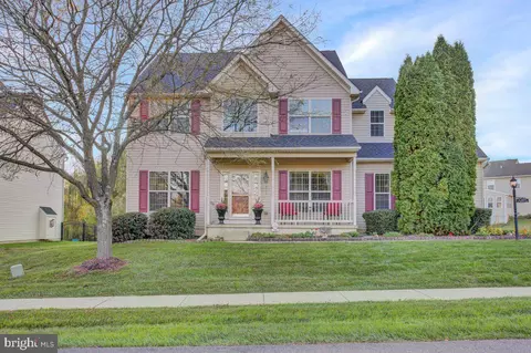 15 Radence Ln, West Grove, PA 19390