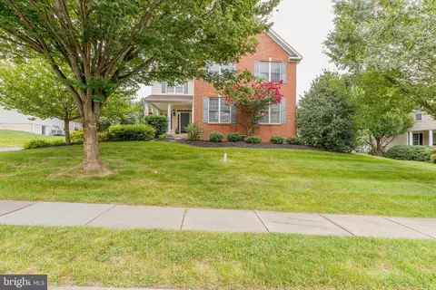 222 Windham Dr, Exton, PA 19341 photo 2