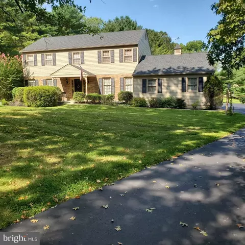 809 Tally Ho Ln, Chester Springs, PA 19425