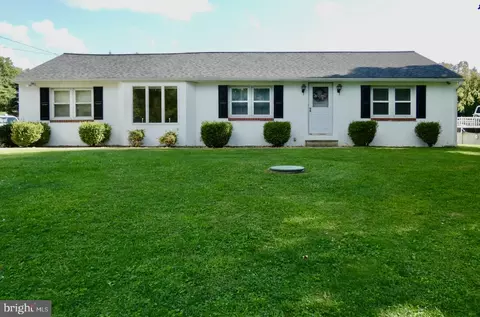 870 Dowlin Forge Rd, Downingtown, PA 19335