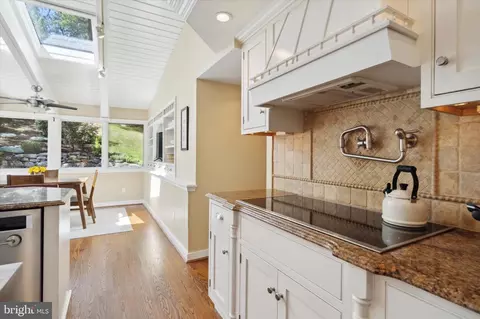 831 Hollow Rd, Wayne, PA 19087 photo 10