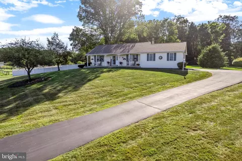 387 Hibernia Rd, Coatesville, PA 19320