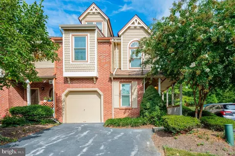 31 Main St, Chesterbrook, PA 19087