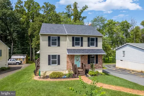 230 Delaware Ave, Oxford, PA 19363