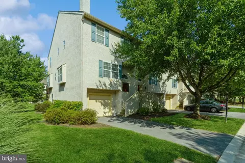 117 Whispering Oaks Dr, West Chester, PA 19382