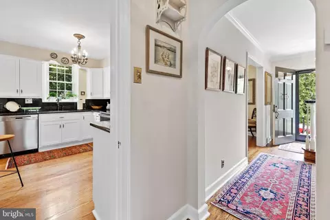 17 Chestnut Ln, Wayne, PA 19087 photo 9