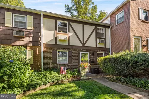 207 Walnut Hill Rd #D23, West Chester, PA 19382