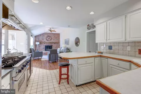 404 Crump Rd, Exton, PA 19341 photo 6