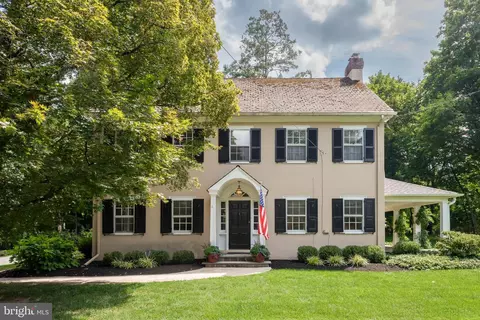 122 Spencer Rd, Devon, PA 19333
