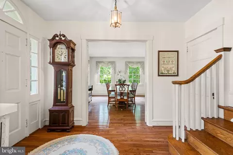 122 Spencer Rd, Devon, PA 19333 photo 3
