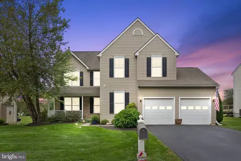 31 N Danbury Cir, Coatesville, PA 19320