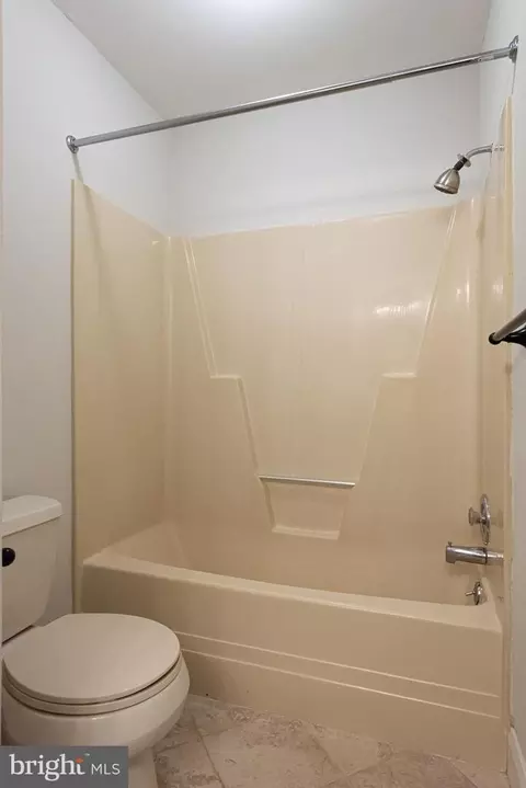 110 Valley Stream Cir, Chesterbrook, PA 19087 photo 14