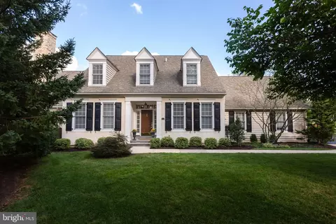 362 Applebrook Dr, Malvern, PA 19355